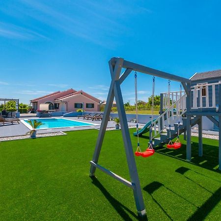 Villa Perini Dvori Donji Zemunik Екстериор снимка
